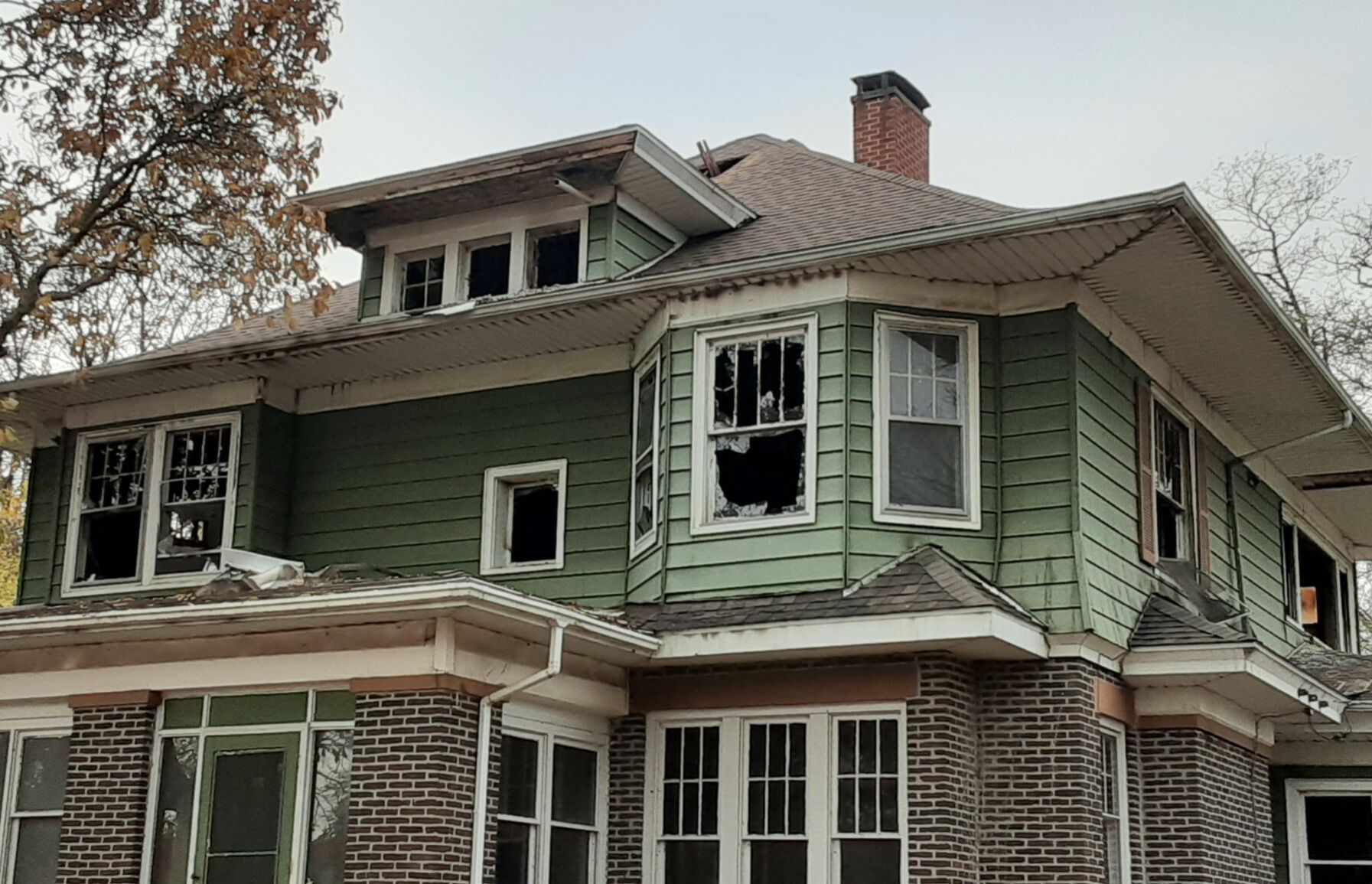 Western Avenue fire scene